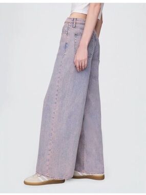 GAP Mid Rise Wide Leg Baggy Jeans NWT Regular Length (Sizes 8 and 10 available)